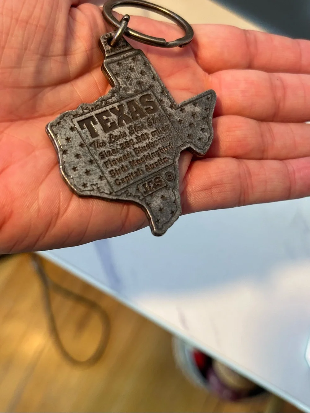 Texas shaped metal